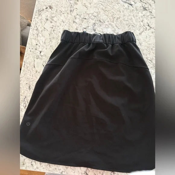 Lululemon skirt - Picture 5 of 5